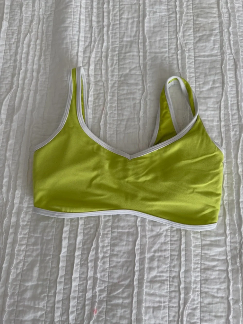 YPB studioFLEX Sports Bra in wild lime - Picture 3 of 4